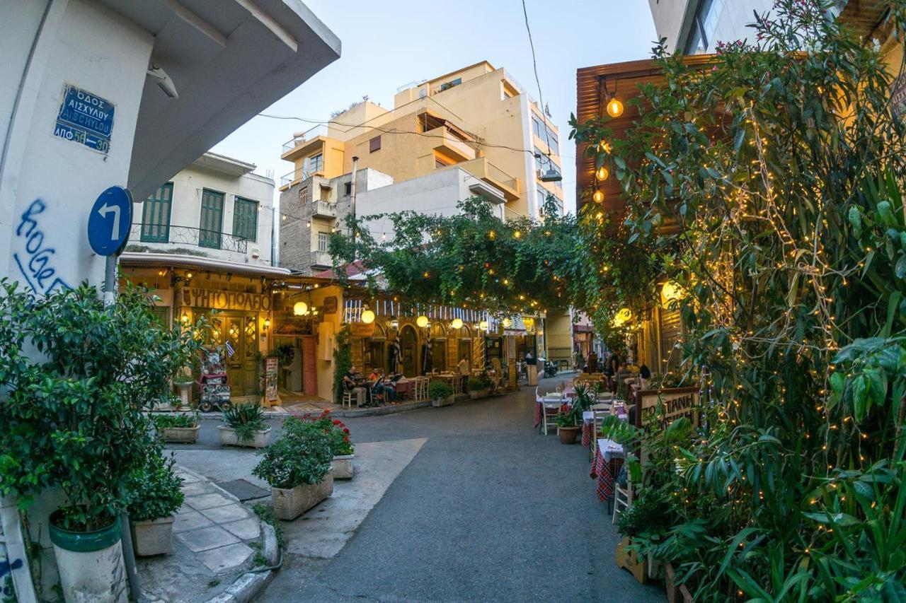 Historic Center Luxurius Rooms เอเธนส์ ภายนอก รูปภาพ